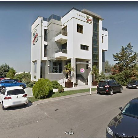 Imago Boutique Hotel Mamaia Ngoại thất bức ảnh